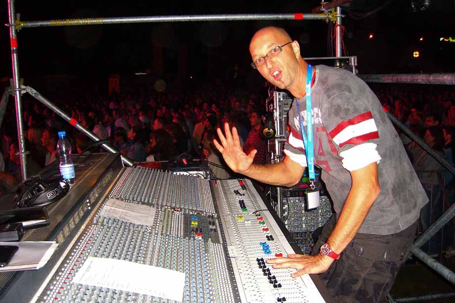 Andy Down at work (sound engeniering)