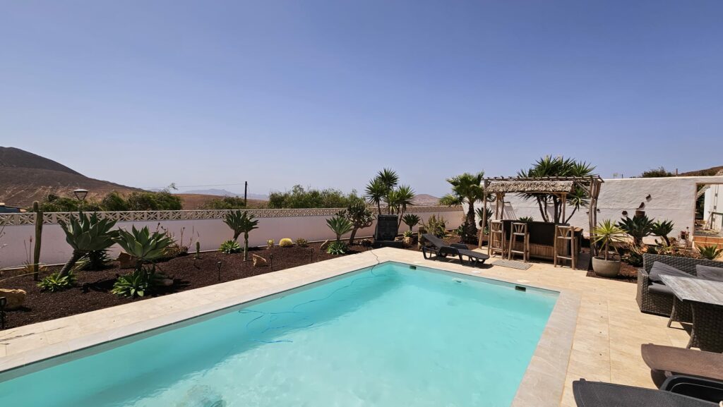 pool at Andy´s recording studio (Fuerteventura)