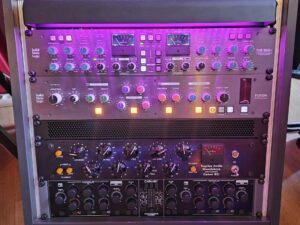 digital and analog mastering (gear, rack)